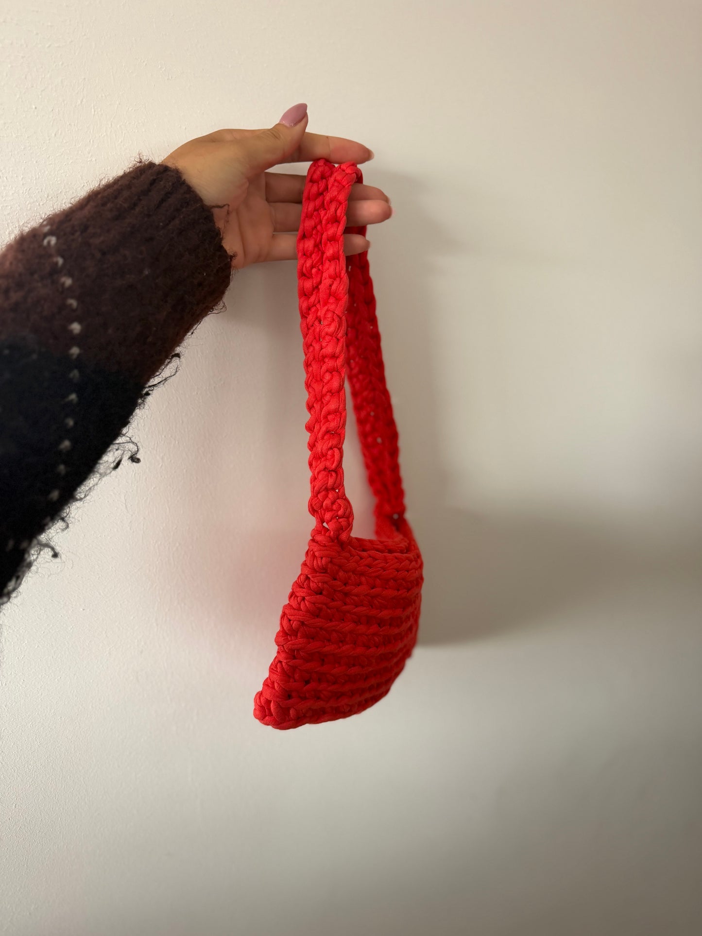 270-29 Crochet tas rood small