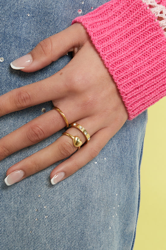 Ring with heart