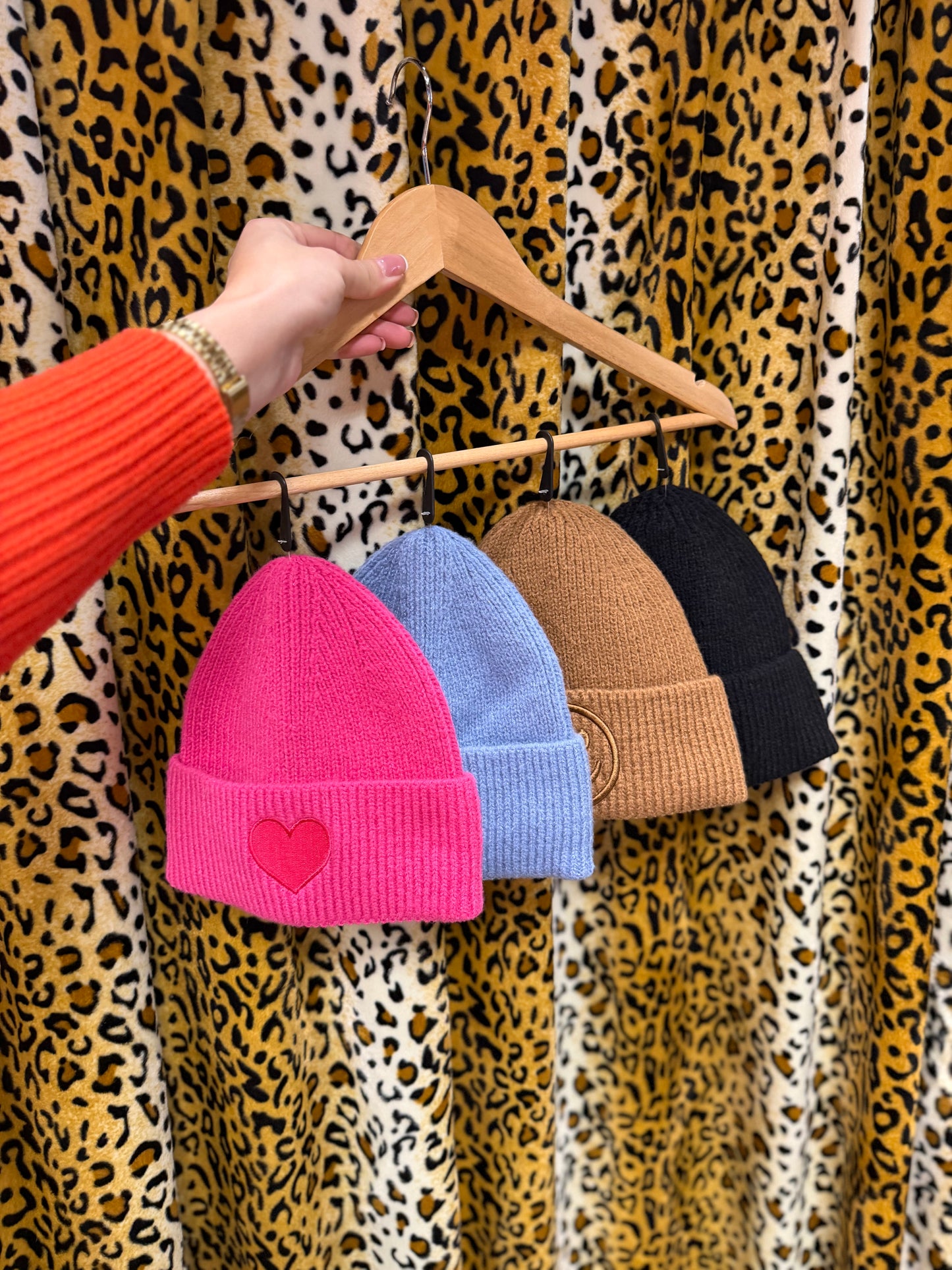 hartjes muts roze