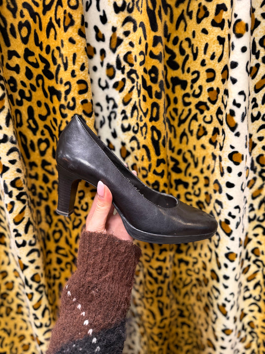 46-36 Tamaris zwarte pumps maat 40